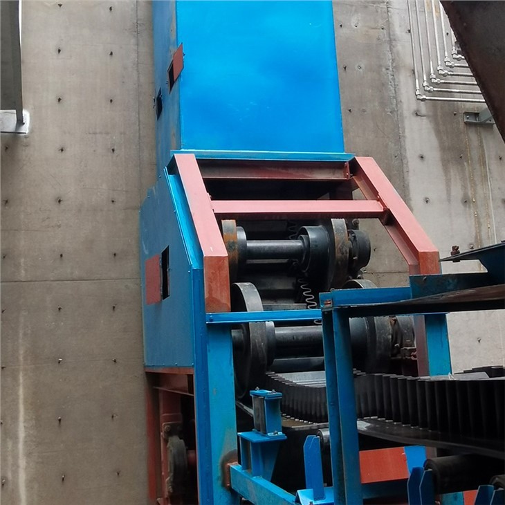 90 Degree Sidewall Belt Conveyor